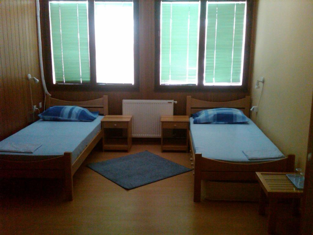 Hostel Av Palanka Екстер'єр фото